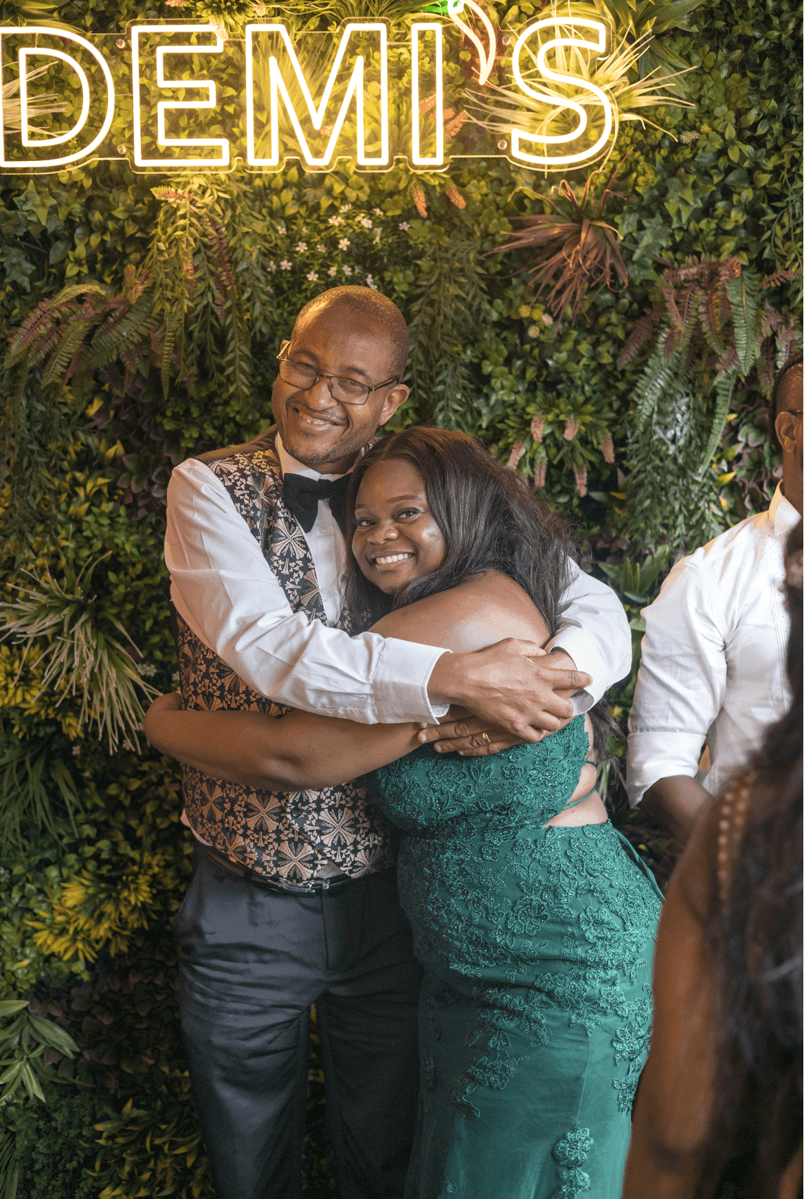 Planning a Family Dinner in Streatham? Here's Why Demi's Works for Every Generation